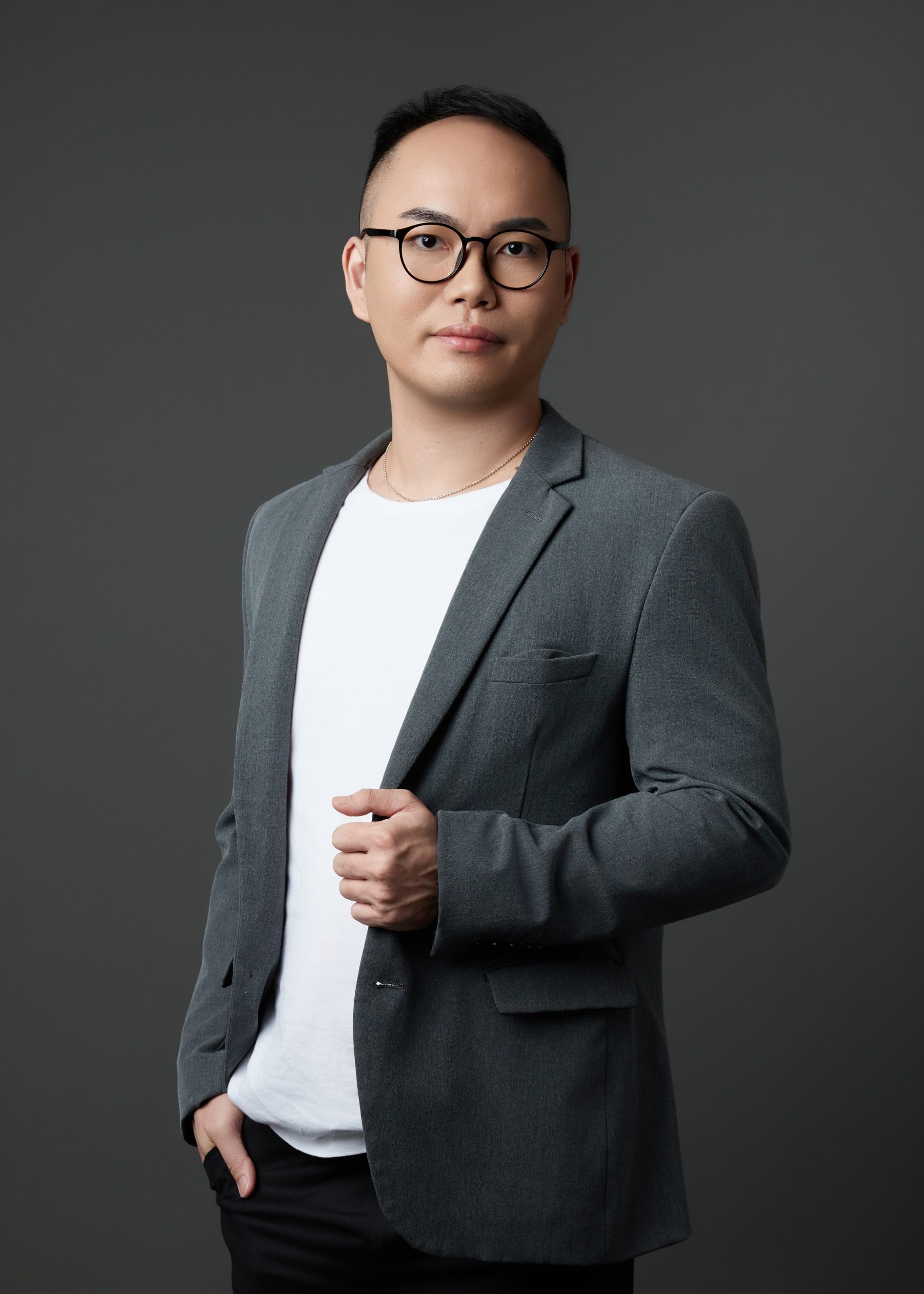 洪瑜亨 - 鴻海精密工業股份有限公司小組長